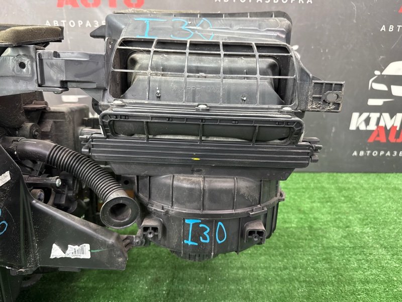 Печка Отопитель в сборе Hyundai i30