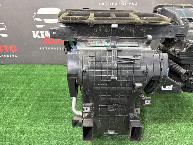 Печка Отопитель в сборе Hyundai i30