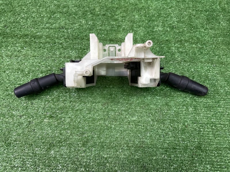 Подрулевой переключатель (гитара) Mazda 3 BK