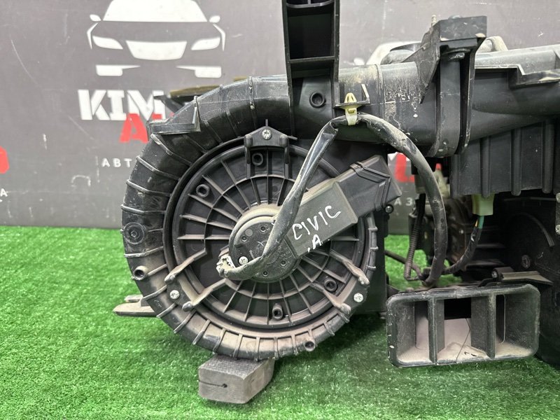 Печка Отопитель в сборе Honda Civic 4D