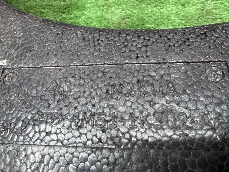 Ниша запасного колеса Ford Focus 2