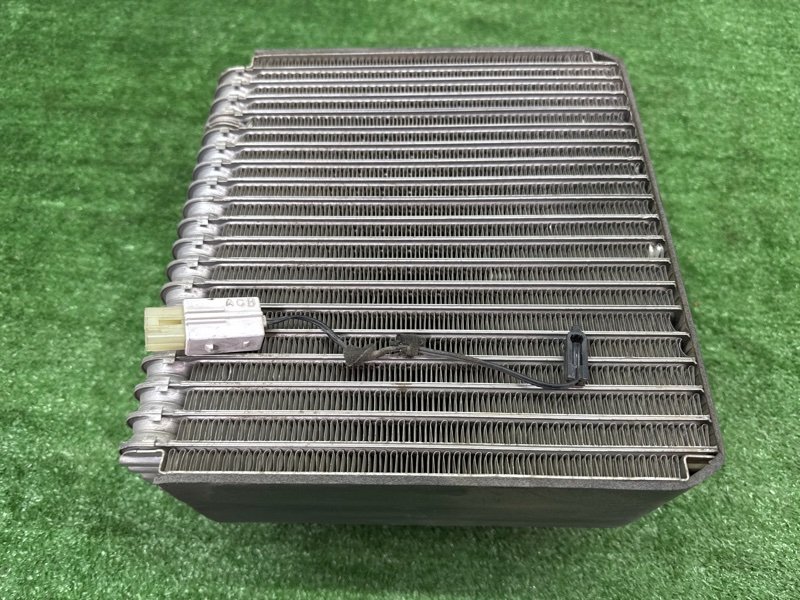 Испаритель кондиционера Hyundai Sonata