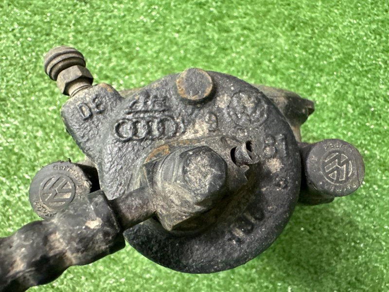 Суппорт тормозной Skoda Fabia 1