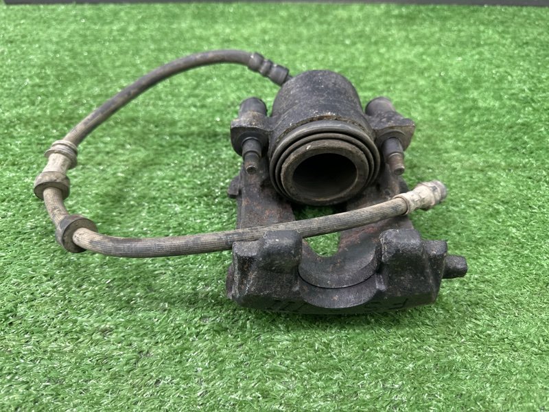 Суппорт тормозной Skoda Fabia 1