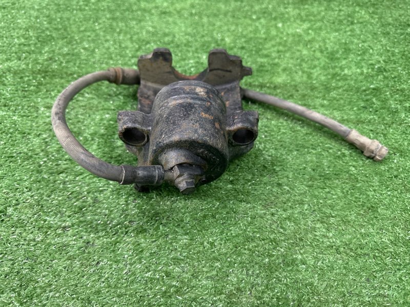 Суппорт тормозной Skoda Fabia 1