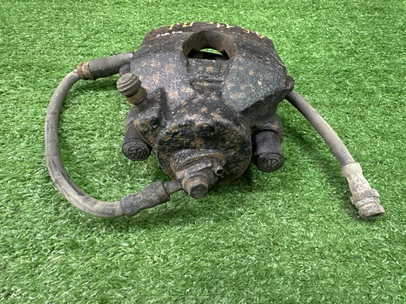 Суппорт тормозной Skoda Octavia A5