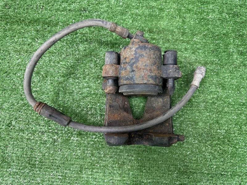 Суппорт тормозной Skoda Octavia A5