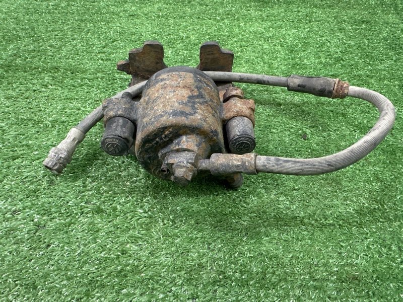 Суппорт тормозной Skoda Octavia A5