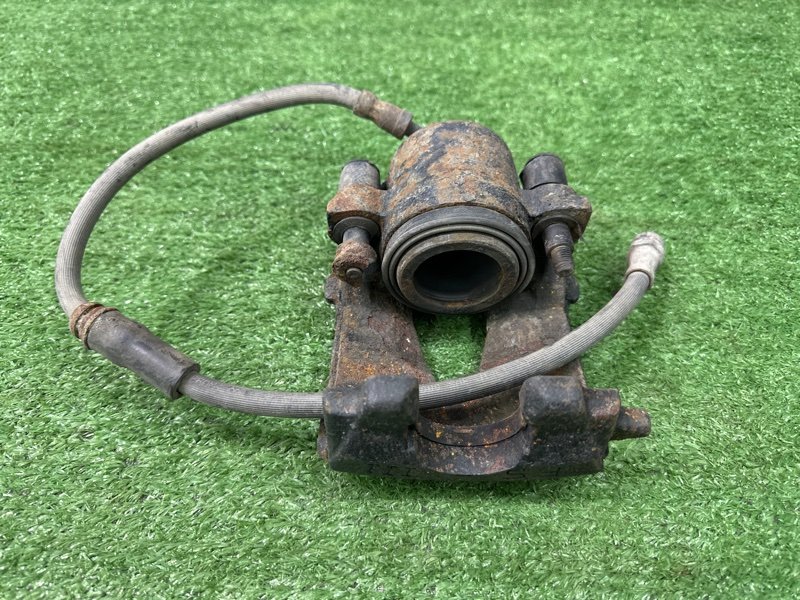 Суппорт тормозной Skoda Octavia A5