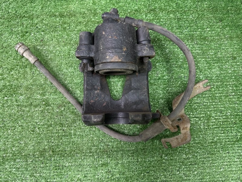 Суппорт тормозной Skoda Octavia A5