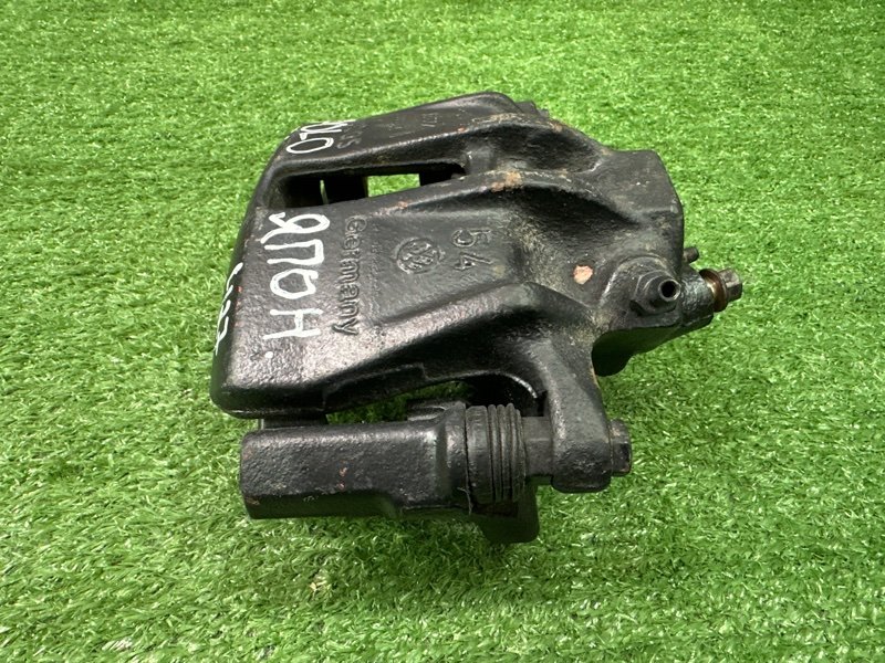 Суппорт тормозной Volkswagen Polo 3