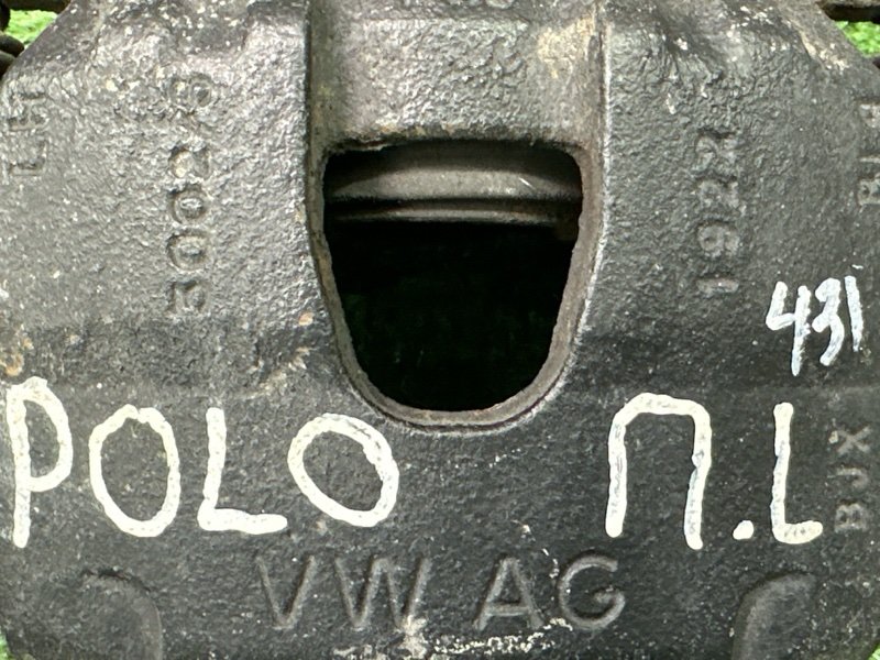 Суппорт тормозной Volkswagen Polo 3