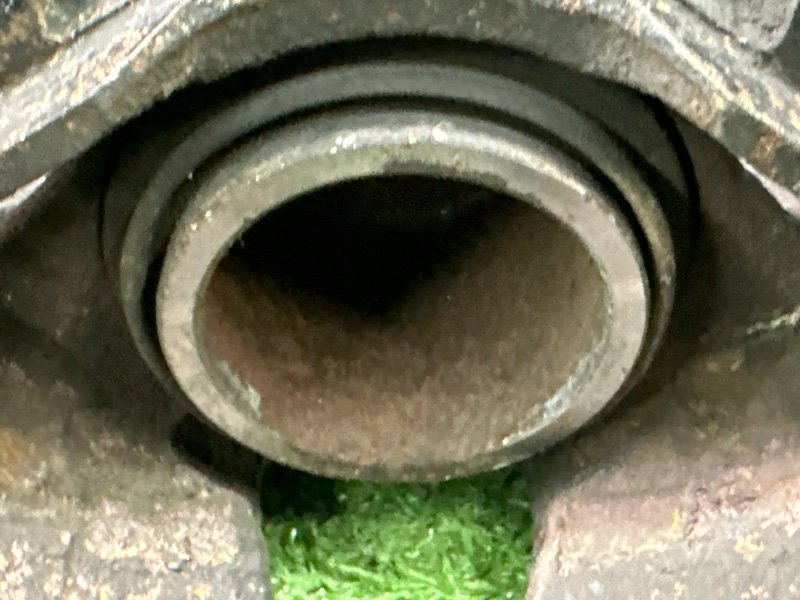 Суппорт тормозной Volkswagen Polo 3