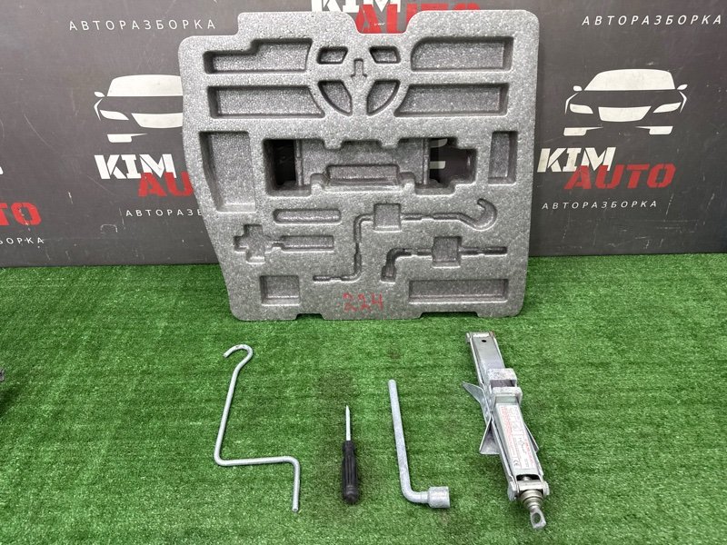 Ящик с инструментами Chevrolet Spark