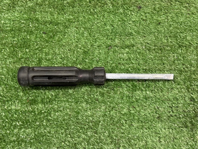 Ящик с инструментами Chevrolet Spark