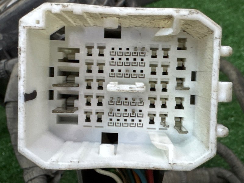 Проводка подкапотная с блоком предохранителей Hyundai i30