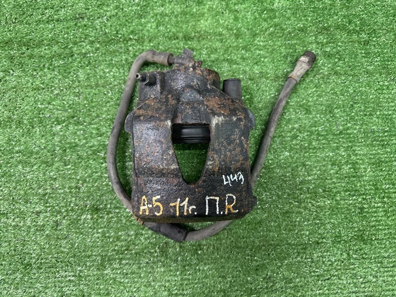 Суппорт тормозной Skoda Octavia A5