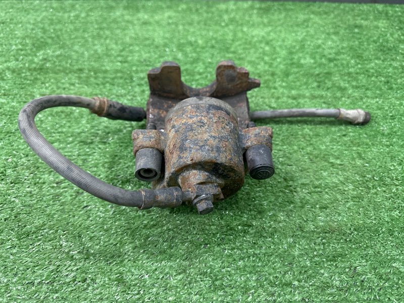 Суппорт тормозной Skoda Octavia A5