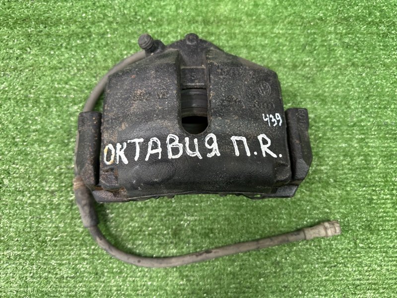 Суппорт тормозной Skoda Octavia A5