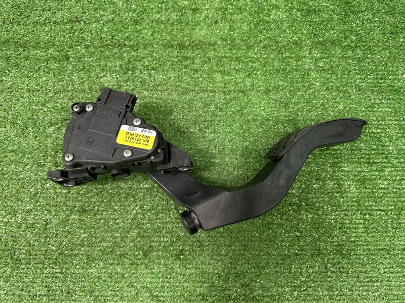 Педаль газа Volkswagen Passat B5