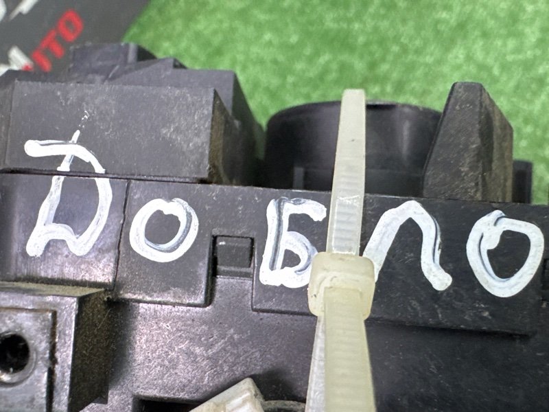 Блок подрулевых переключателей (гитара) Fiat Doblo