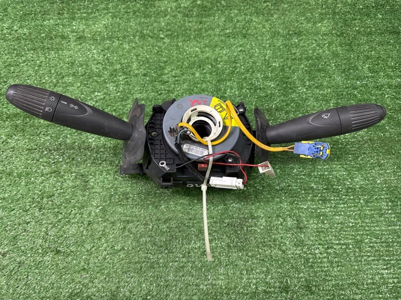 Блок подрулевых переключателей (гитара) Fiat Doblo