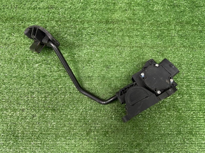 Педаль газа Fiat Albea