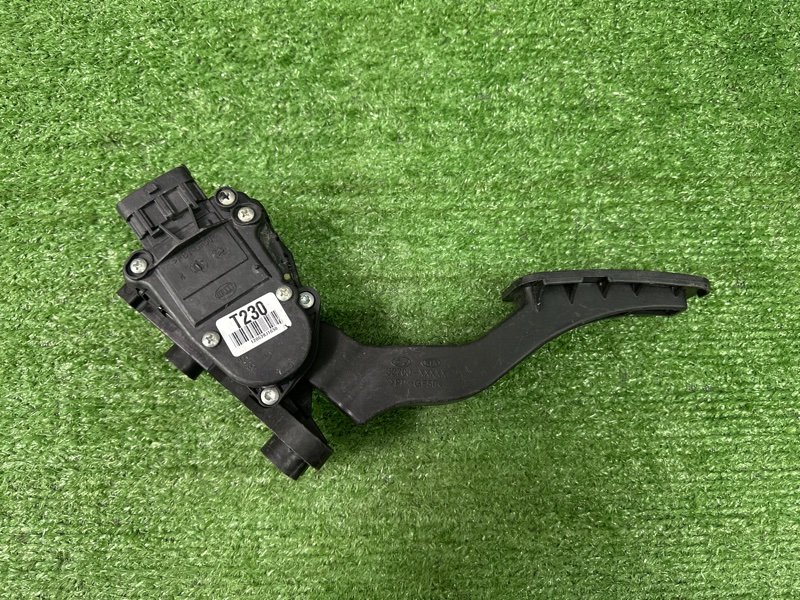 Педаль газа Kia Cerato 2