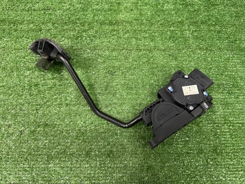 Педаль газа Fiat Albea