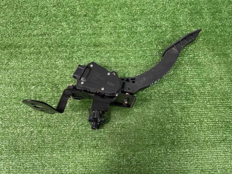 Педаль газа LIFAN X60