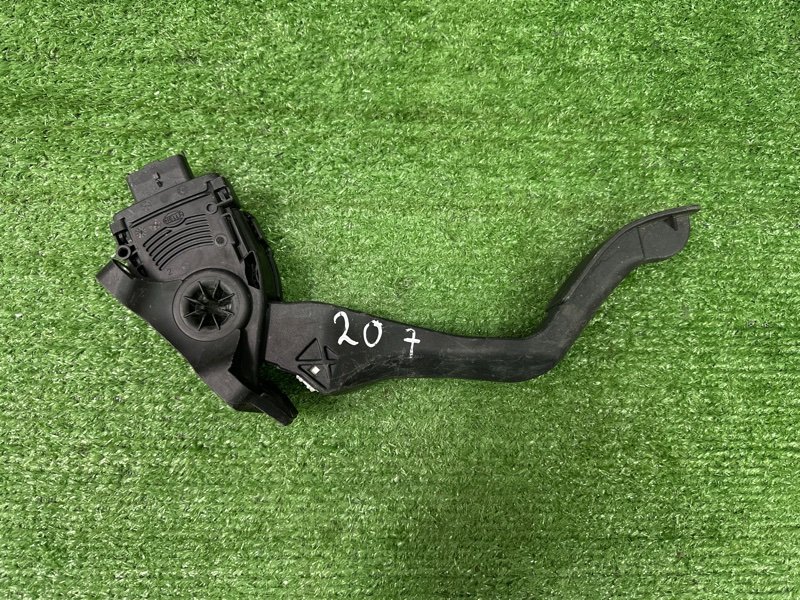 Педаль газа Peugeot 207