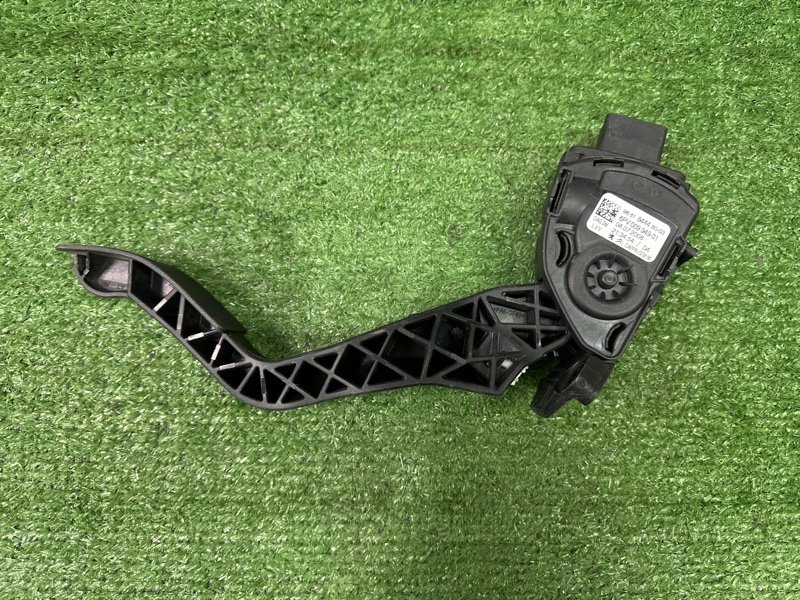 Педаль газа Peugeot 207