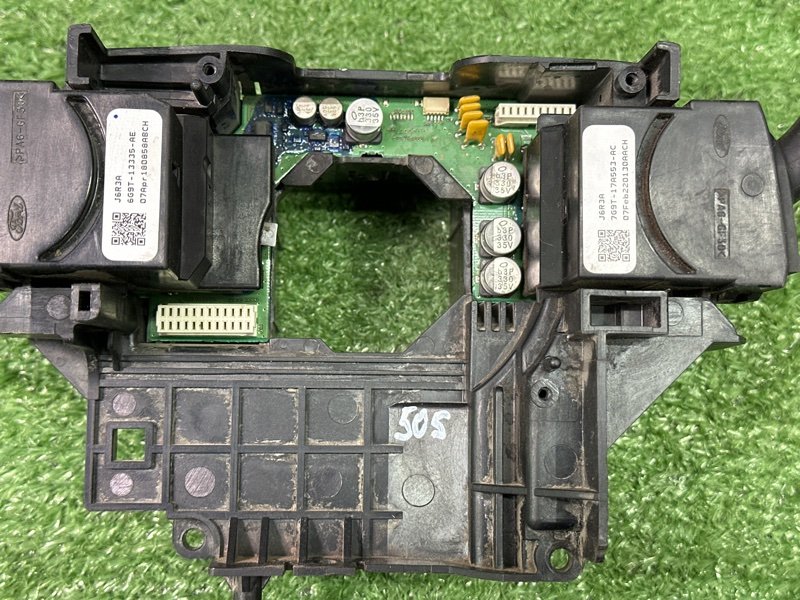 Подрулевой переключатель (гитара) Ford Mondeo 4