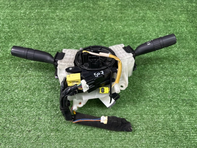 Подрулевой переключатель (гитара) Mazda 3