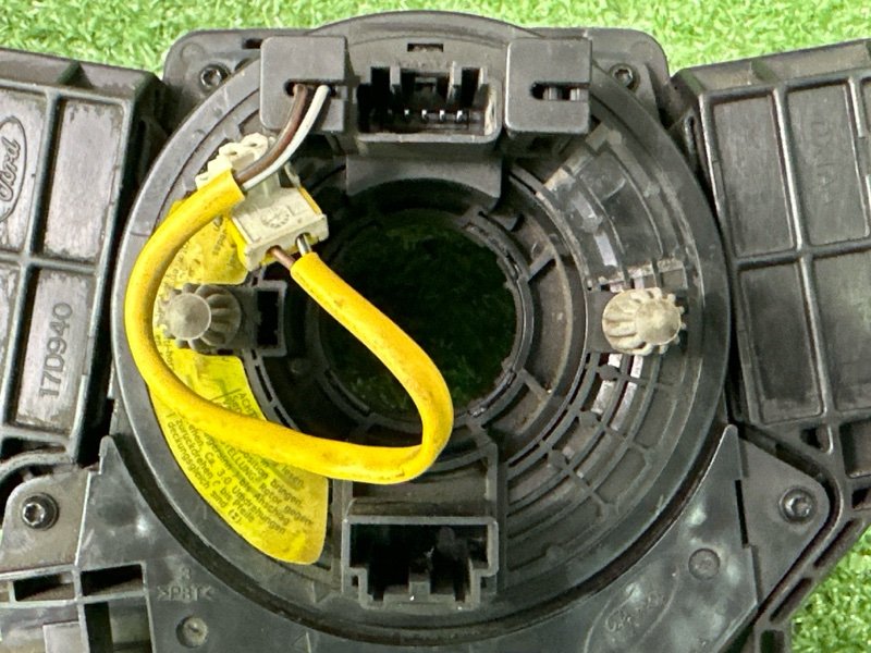 Подрулевой переключатель (гитара) Ford Focus 2