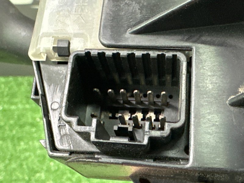 Подрулевой переключатель (гитара) Ford Focus 2