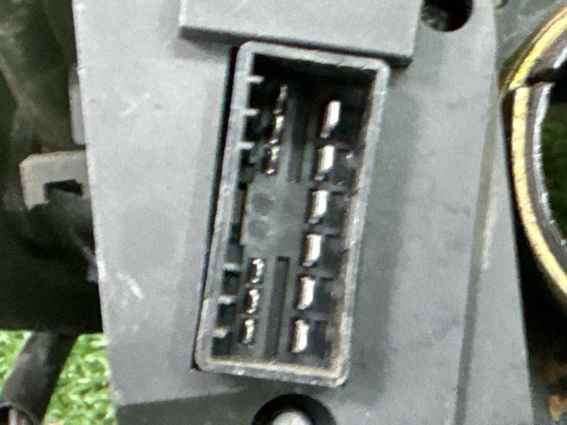 Блок подрулевых переключателей (гитара) Fiat Albea