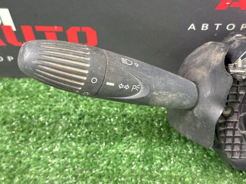 Блок подрулевых переключателей (гитара) Fiat Panda