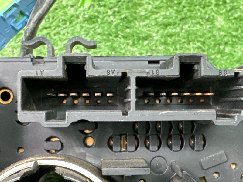 Блок подрулевых переключателей (гитара) Fiat Albea