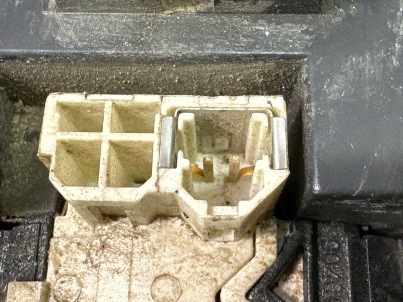 Блок подрулевых переключателей (гитара) Fiat Albea