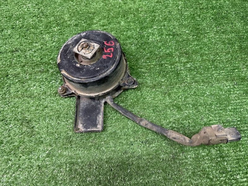 Мотор вентилятора охлаждения Hyundai Accent