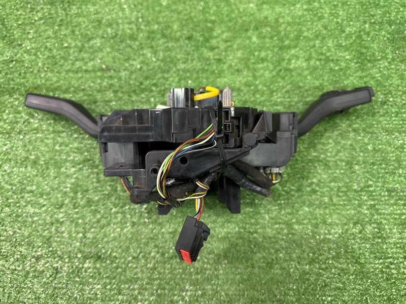 Подрулевой переключатель (гитара) Ford Focus 2