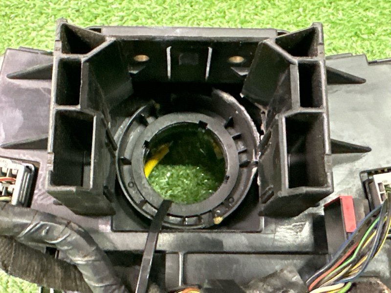 Подрулевой переключатель (гитара) Ford Focus 2