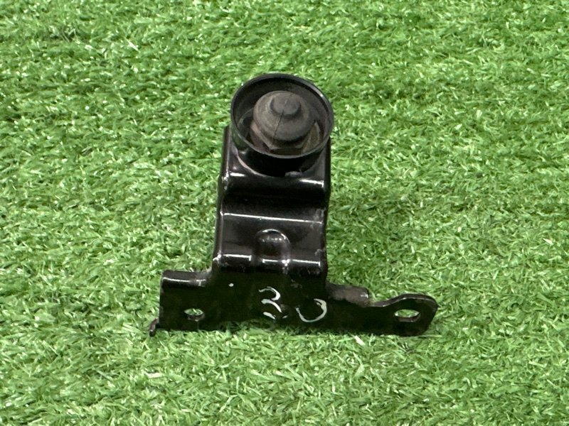 Концевик капота Kia Ceed 2 JD