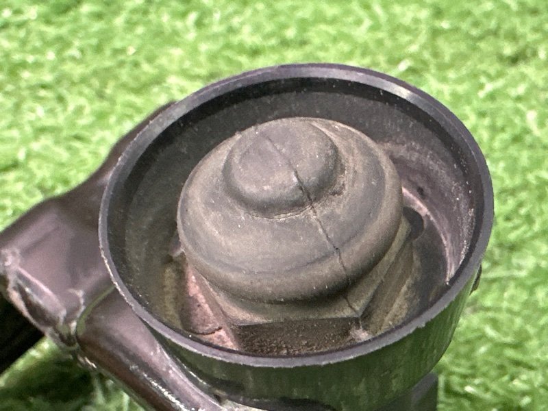 Концевик капота Kia Ceed 2 JD