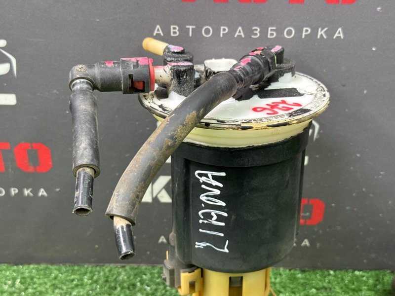 Топливный насос Suzuki Liana