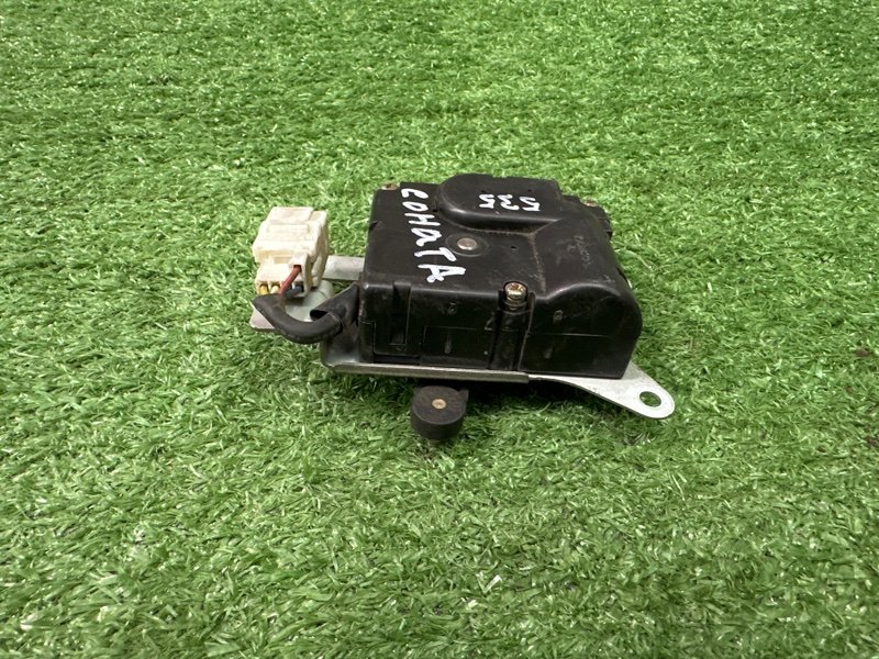 Сервопривод заслонки печки Hyundai Sonata 4