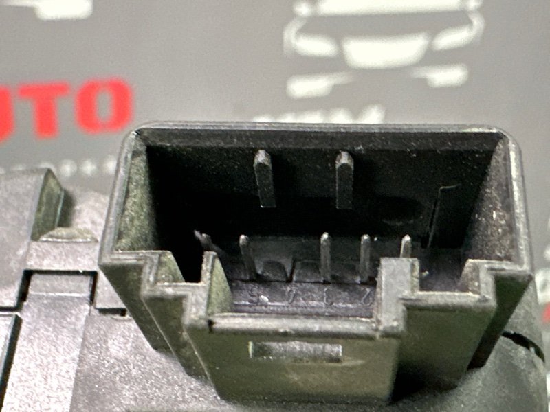 Сервопривод заслонки печки Skoda Octavia A5