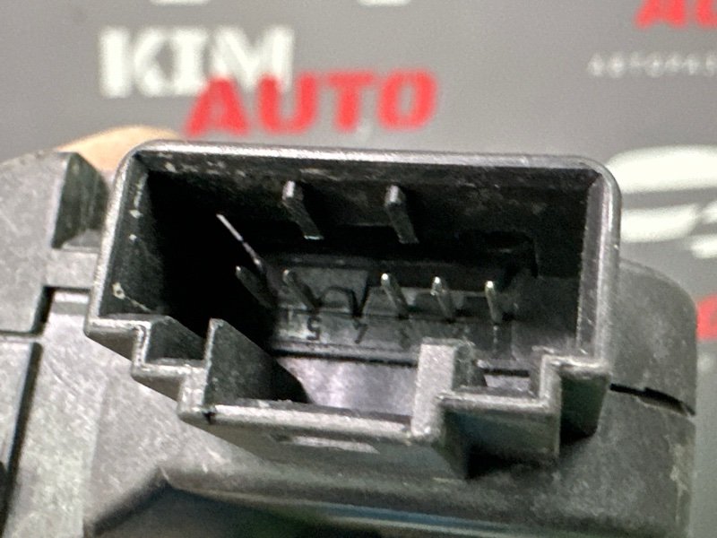 Сервопривод заслонки печки Skoda Octavia A5