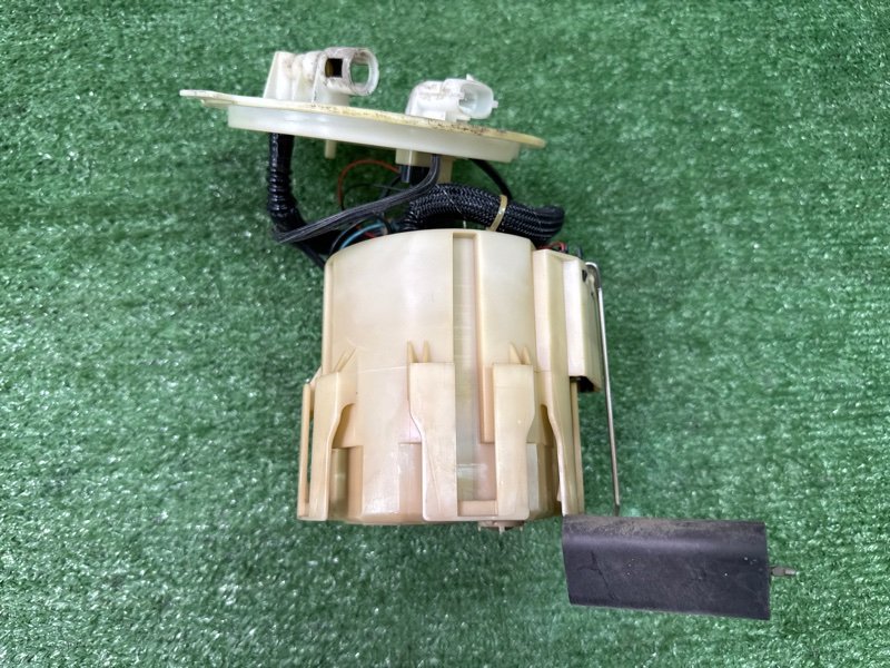 Топливный насос Opel Astra H